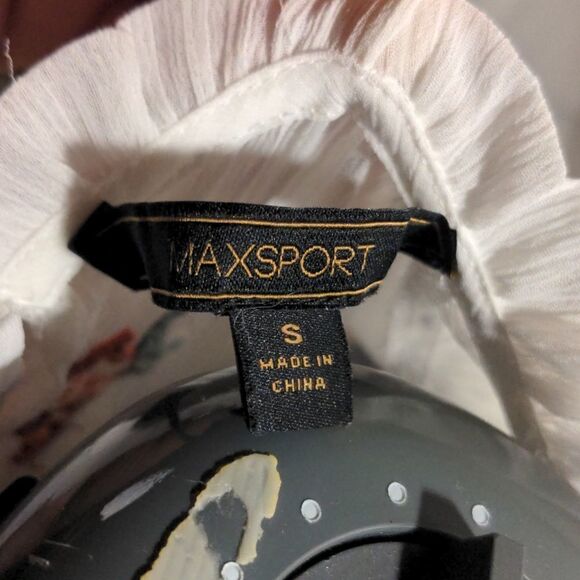 🤩2 for $20 Maxsport white embroidered dress - Picture 5 of 6